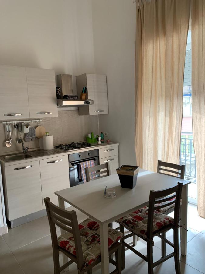 Villa La Casa Di Teresa à Naples Extérieur photo